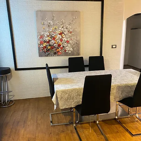 Tia Apartment *