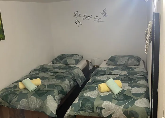 Tia Apartment *